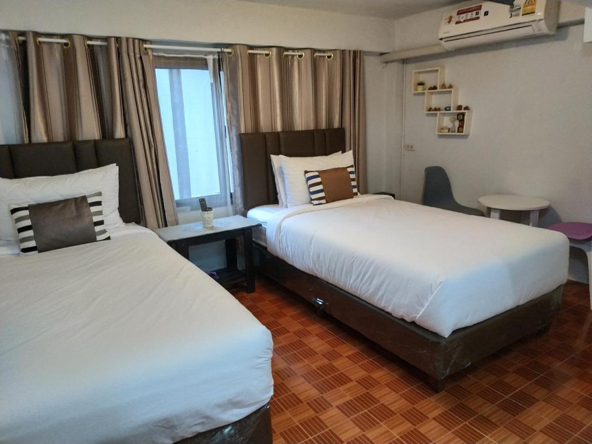 อโคซีพอชเทล Hotel กรุงเทพมหานคร ภายนอก รูปภาพ