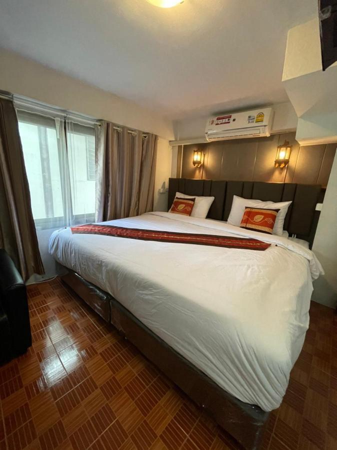 อโคซีพอชเทล Hotel กรุงเทพมหานคร ภายนอก รูปภาพ